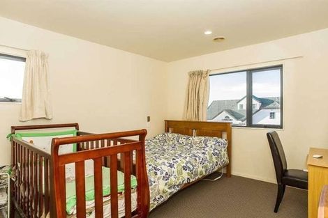 Photo of property in 3a Norwood Place, Johnsonville, Wellington, 6037
