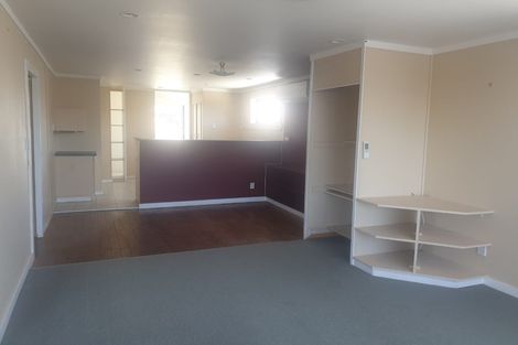 Photo of property in 15 Meeanee Road, Taradale, Napier, 4112