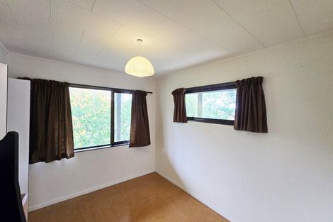 Photo of property in 27 Burns Road, Hospital Hill, Napier, 4110