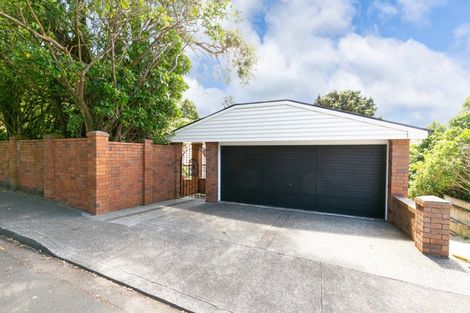 Photo of property in 22 Woodmancote Road, Khandallah, Wellington, 6035