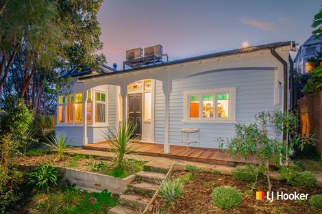 Photo of property in 27 Bruce Street, Roslyn, Dunedin, 9011