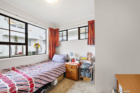 Photo of property in 19 Tapiri Street, Hataitai, Wellington, 6021