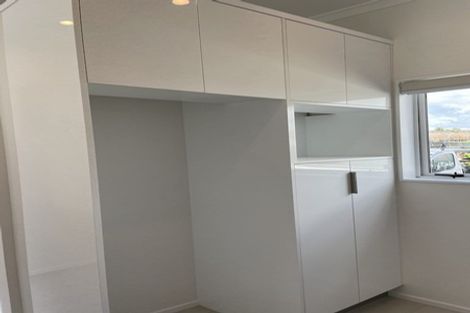 Photo of property in 38a Taikura Avenue, Red Beach, 0932