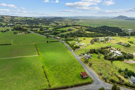 Photo of property in 10 Matarau Road, Matarau, Kamo, 0185