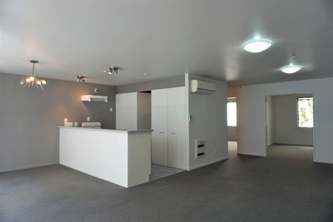 Photo of property in St James Courts, 4/77 Gloucester Street, Christchurch Central, Christchurch, 8013