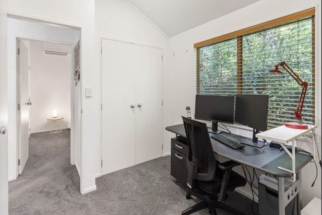 Photo of property in 1/114 Seaview Road, Glenfield, Auckland, 0629