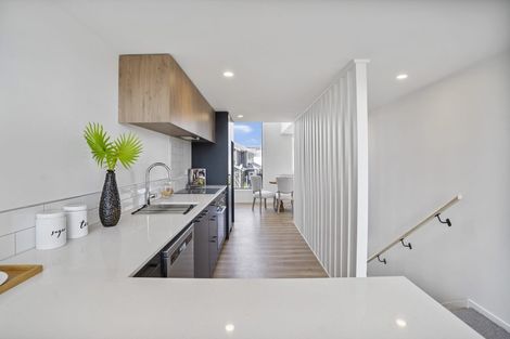 Photo of property in 62 Fort Lincoln Loop, Karaka, Papakura, 2113