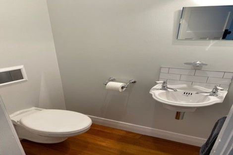 Photo of property in 8 Blakey Avenue, Karori, Wellington, 6012