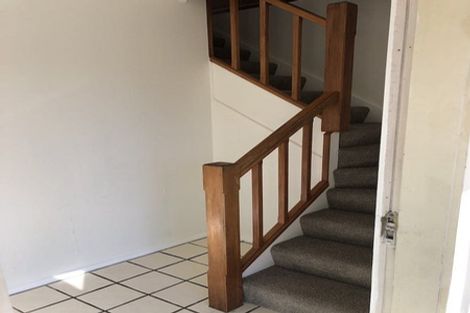 Photo of property in 15a Main Road, Tawa, Wellington, 5028