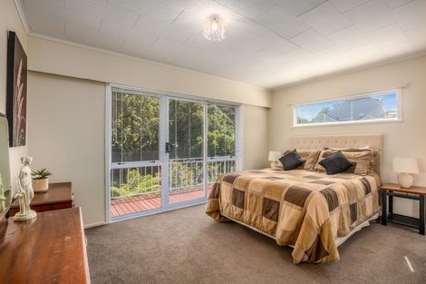 Photo of property in 80a Mana View Road, Paremata, Porirua, 5026