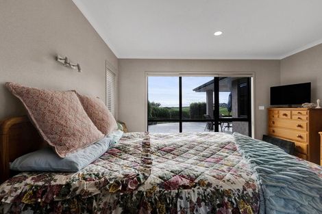 Photo of property in 3 Larlin Heights, Hawera, 4675