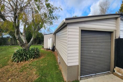 Photo of property in 27 Antonio Street, Stratford, 4332