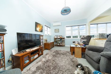Photo of property in 26 View Road, Hikurangi, 0114