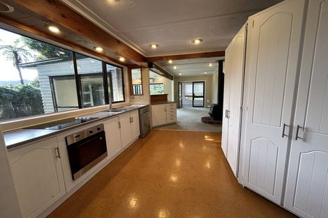 Photo of property in 223 Woodlands Park Road, Titirangi, Auckland, 0604