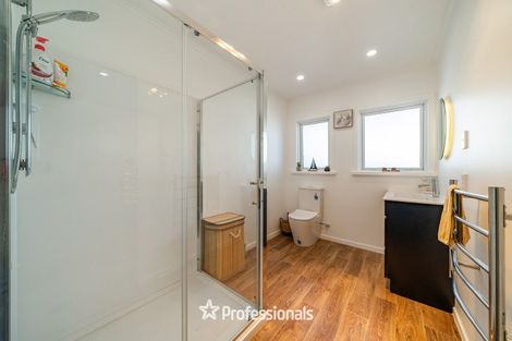 Photo of property in 61 Petrie Street, Wainuiomata, Lower Hutt, 5014
