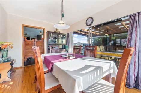 Photo of property in 11 Pamela Place, New Lynn, Auckland, 0600