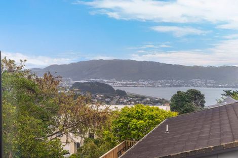 Photo of property in 2/75 Eskdale Road, Papakowhai, Porirua, 5024