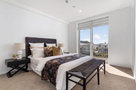 Photo of property in 117 Hibiscus Drive, Orewa, 0931