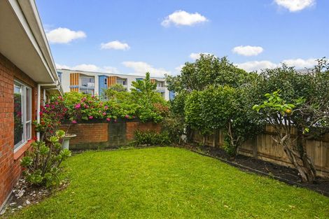 Photo of property in 7b Howell Road, Paraparaumu Beach, Paraparaumu, 5032