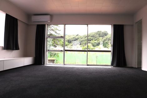 Photo of property in 71a Main Road, Wainuiomata, Lower Hutt, 5014