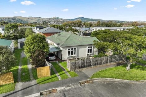 Photo of property in 102 Simeon Street, Spreydon, Christchurch, 8024