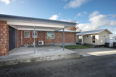Photo of property in 39 Pukepapa Road, Marton, 4710