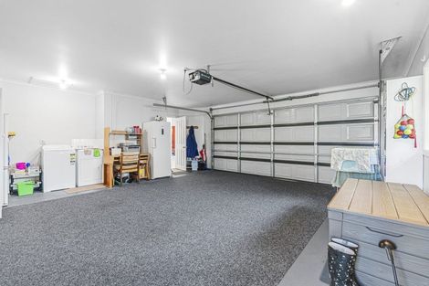 Photo of property in 6 Ash Place, Whalers Gate, New Plymouth, 4310