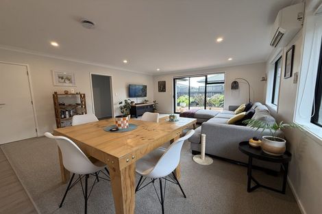 Photo of property in 51 Hills View Drive, Papamoa, 3118