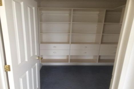 Photo of property in 17 Sea Vista Avenue, Beach Haven, Auckland, 0626