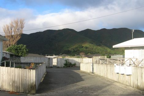 Photo of property in 53 Leighton Avenue, Waiwhetu, Lower Hutt, 5010