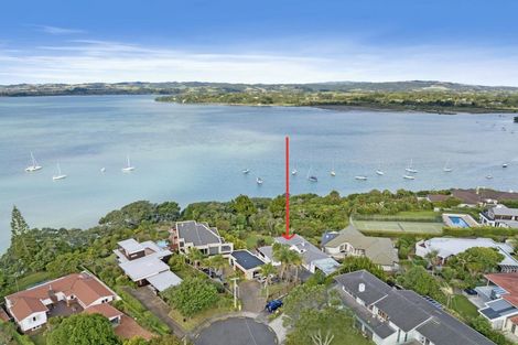 Photo of property in 17 Tui Vale Road, Shelly Park, Auckland, 2014