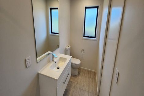 Photo of property in 14a Cowling Road, Hurdon, New Plymouth, 4310