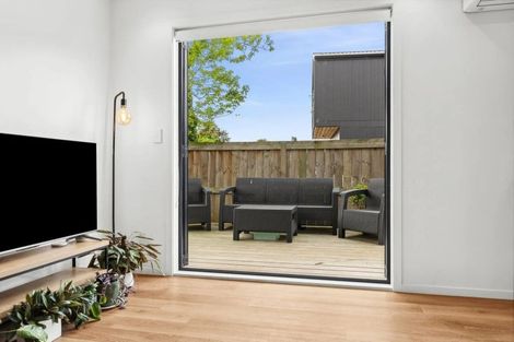 Photo of property in 14 Hamilton Road, Cambridge, 3434