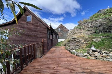Photo of property in 15a Sunrise Lane, Queenstown, 9300