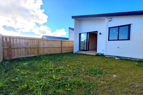 Photo of property in 21 Biokovo Street, Massey, Auckland, 0614