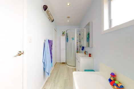 Photo of property in 6 Mitchell Street, Brooklyn, Wellington, 6021