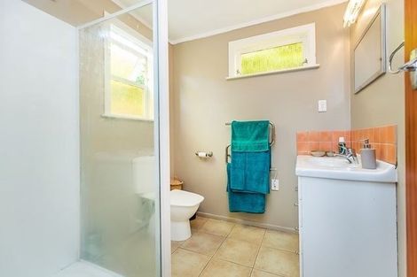 Photo of property in 59 Sunrise Boulevard, Tawa, Wellington, 5028