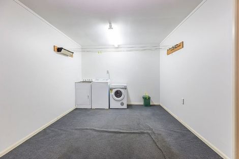 Photo of property in 4 Futuna Close, Karori, Wellington, 6012