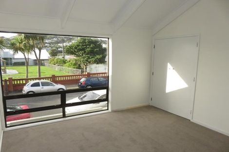 Photo of property in 21/4u Dr Taylor Terrace, Johnsonville, Wellington, 6037