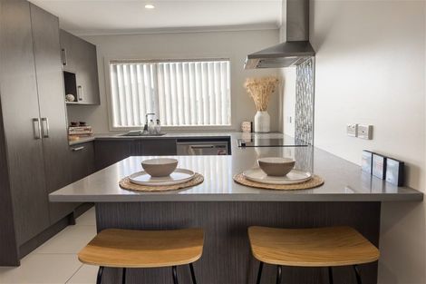 Photo of property in 11 Charlotte Crescent, Dinsdale, Hamilton, 3204