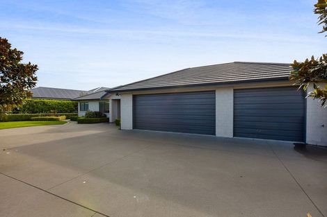 Photo of property in 3 Larlin Heights, Hawera, 4675