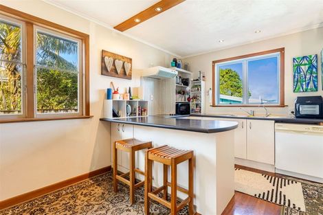 Photo of property in 214 Don Buck Road, Massey, Auckland, 0614
