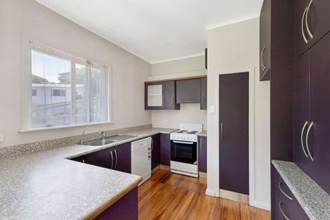 Photo of property in 19c Kenmore Street, Westown, New Plymouth, 4310