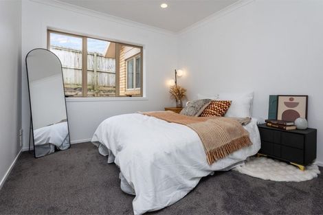 Photo of property in 34 Te Kauri Place, Helensville, 0800
