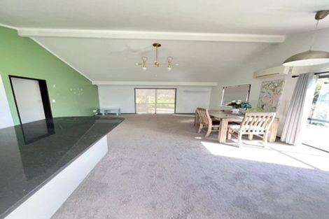 Photo of property in 2/248 Pakuranga Road, Pakuranga Heights, Auckland, 2010