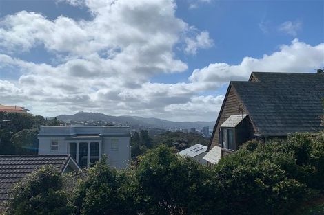 Photo of property in 1c/145 Ohiro Road, Brooklyn, Wellington, 6021