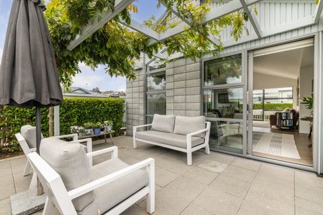 Photo of property in 53 Waghorne Street, Ahuriri, Napier, 4110