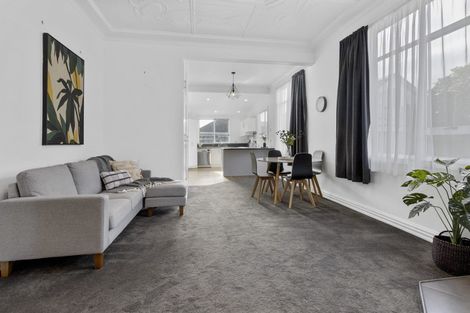 Photo of property in 130 Victoria Road, Saint Kilda, Dunedin, 9012