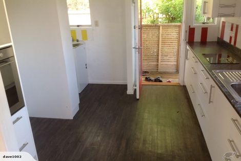 Photo of property in 2/8a Manuka Road, Glenfield, Auckland, 0629