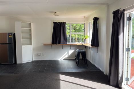 Photo of property in 18 Moerangi Street, West End, Palmerston North, 4410